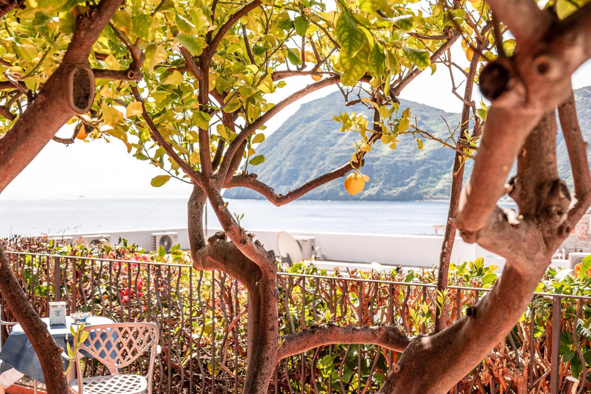 Hotel Residence La Villetta Canneto  Ngoại thất bức ảnh